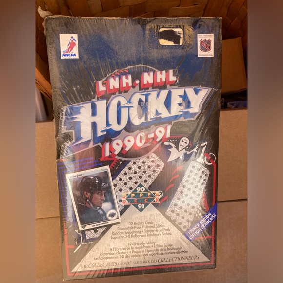 ♥️💚1990-91 NHL Hockey Card Set - Black and Blue
